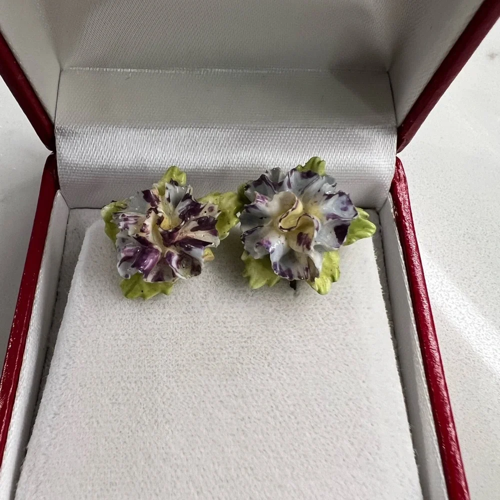 Royal Adderley Floral Bone China Brooch Pin And Earrings Jewelry Made in England - Picture 6 of 10